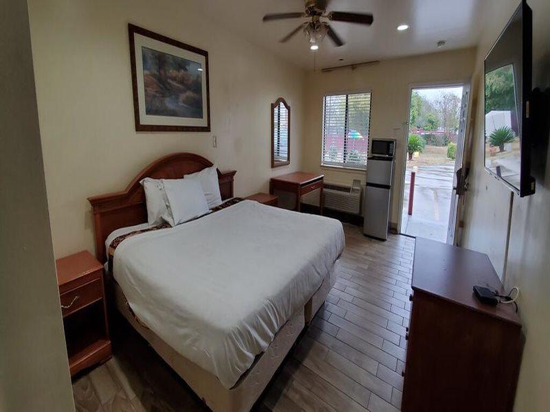 Americas Best Value Inn San Antonio Downtown Riverwalk Εξωτερικό φωτογραφία