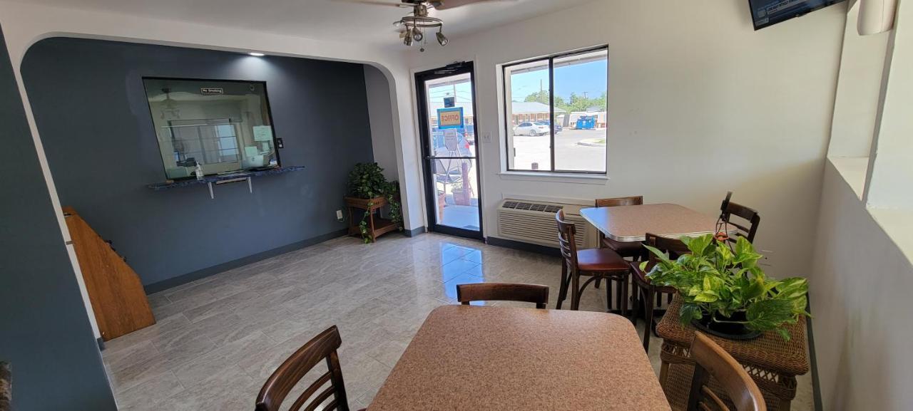 Americas Best Value Inn San Antonio Downtown Riverwalk Εξωτερικό φωτογραφία