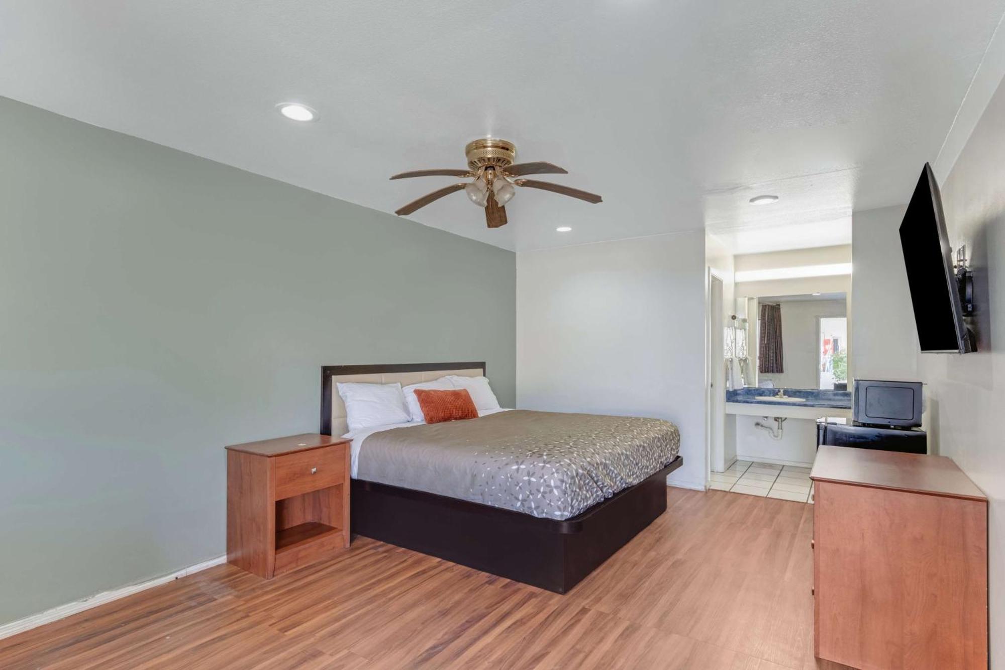 Americas Best Value Inn San Antonio Downtown Riverwalk Εξωτερικό φωτογραφία