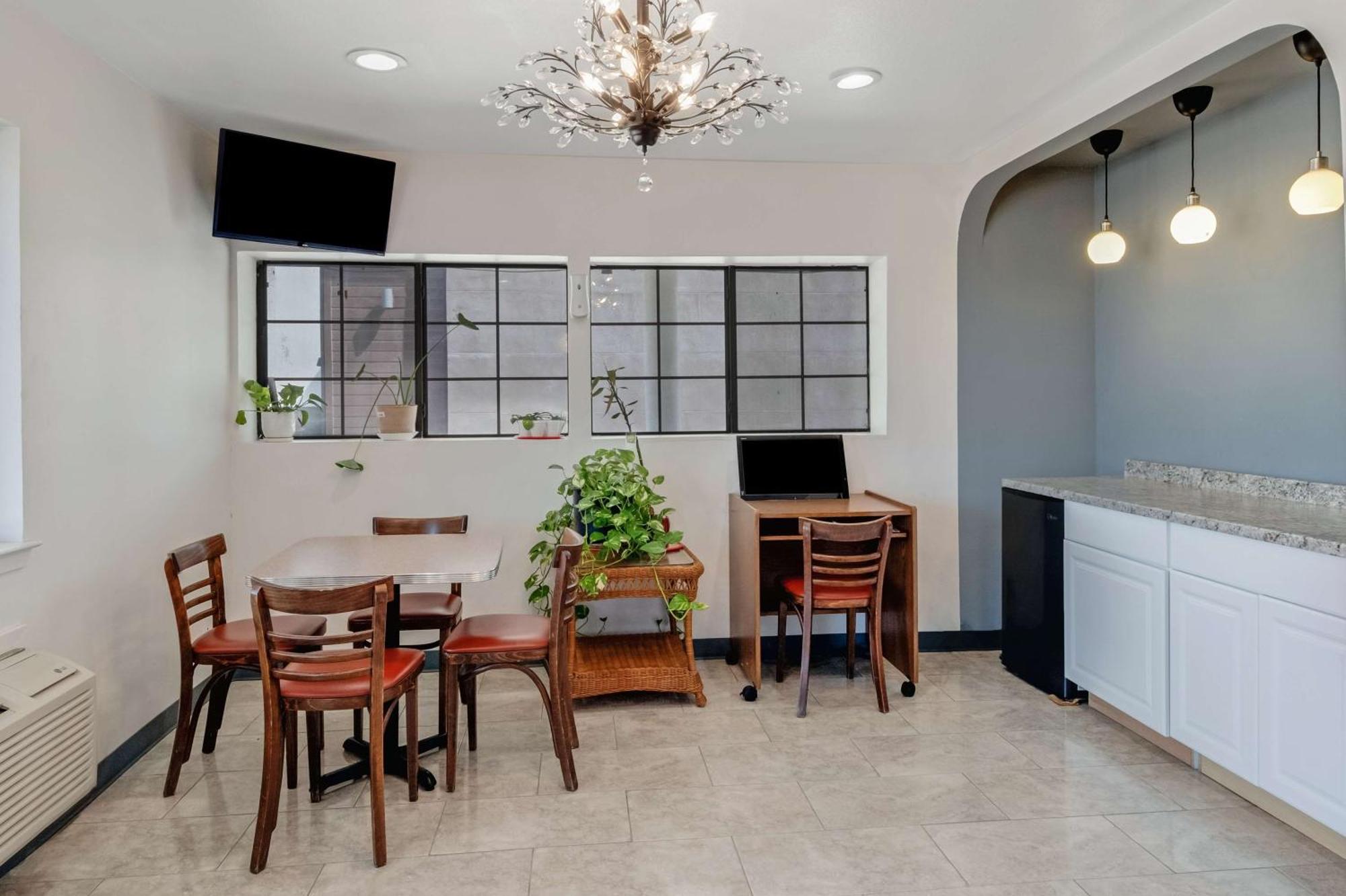 Americas Best Value Inn San Antonio Downtown Riverwalk Εξωτερικό φωτογραφία