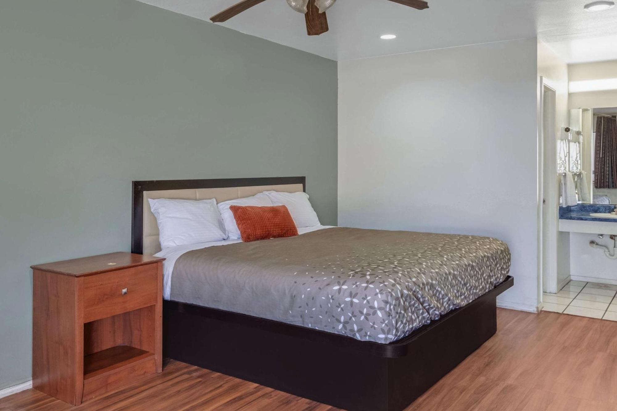 Americas Best Value Inn San Antonio Downtown Riverwalk Εξωτερικό φωτογραφία
