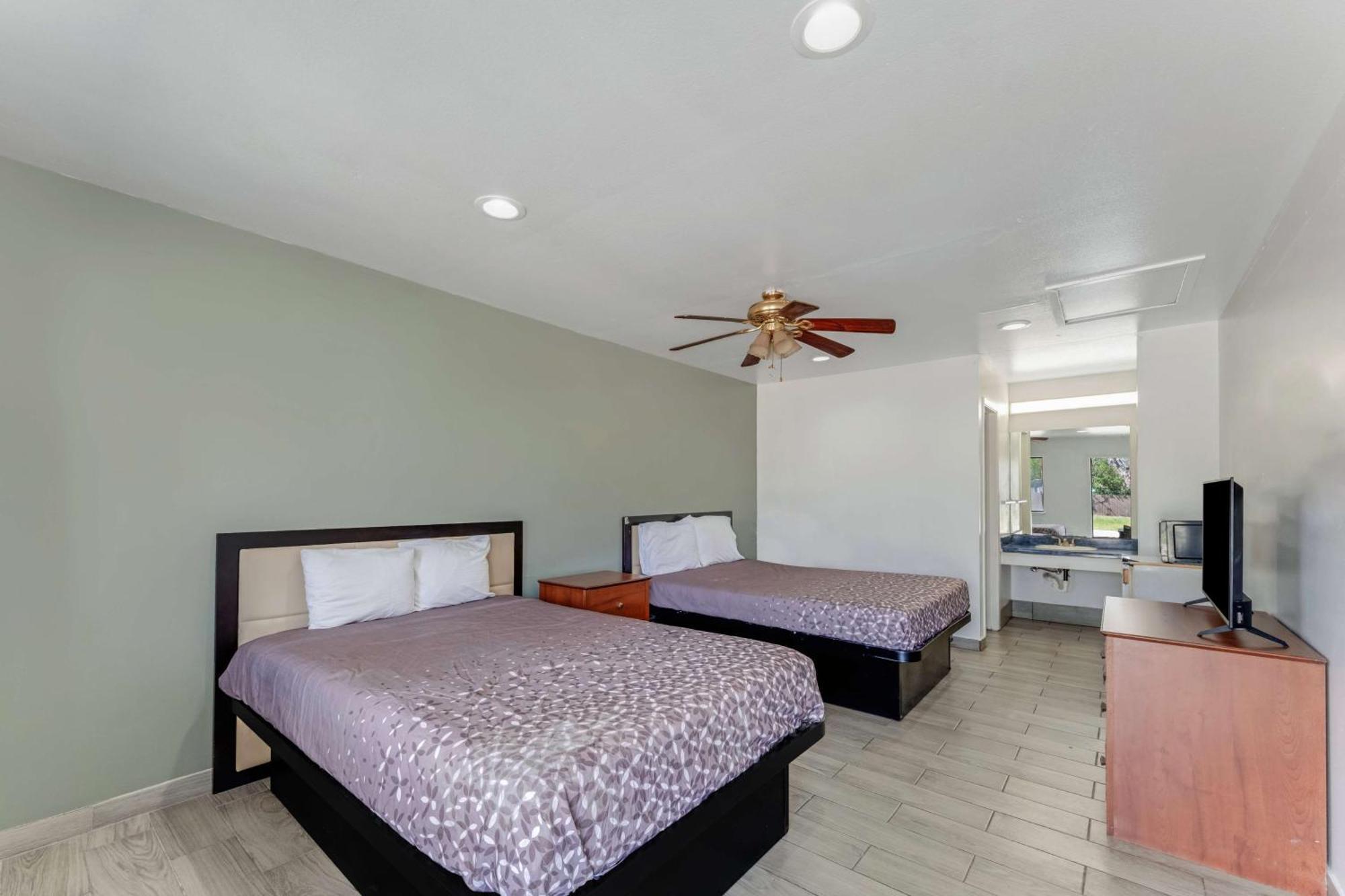 Americas Best Value Inn San Antonio Downtown Riverwalk Εξωτερικό φωτογραφία