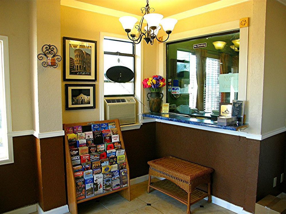 Americas Best Value Inn San Antonio Downtown Riverwalk Εξωτερικό φωτογραφία