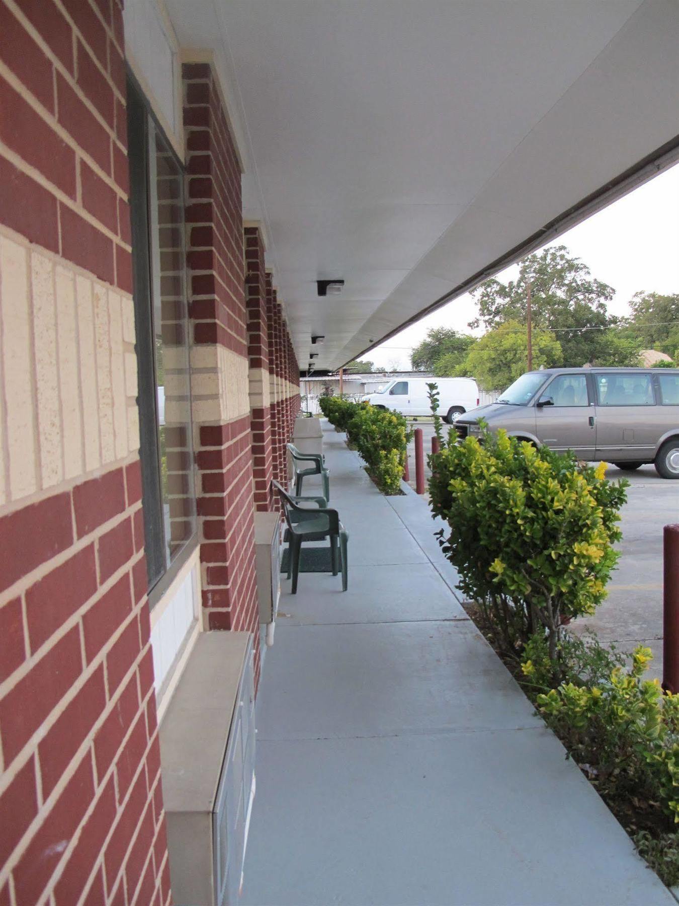 Americas Best Value Inn San Antonio Downtown Riverwalk Εξωτερικό φωτογραφία