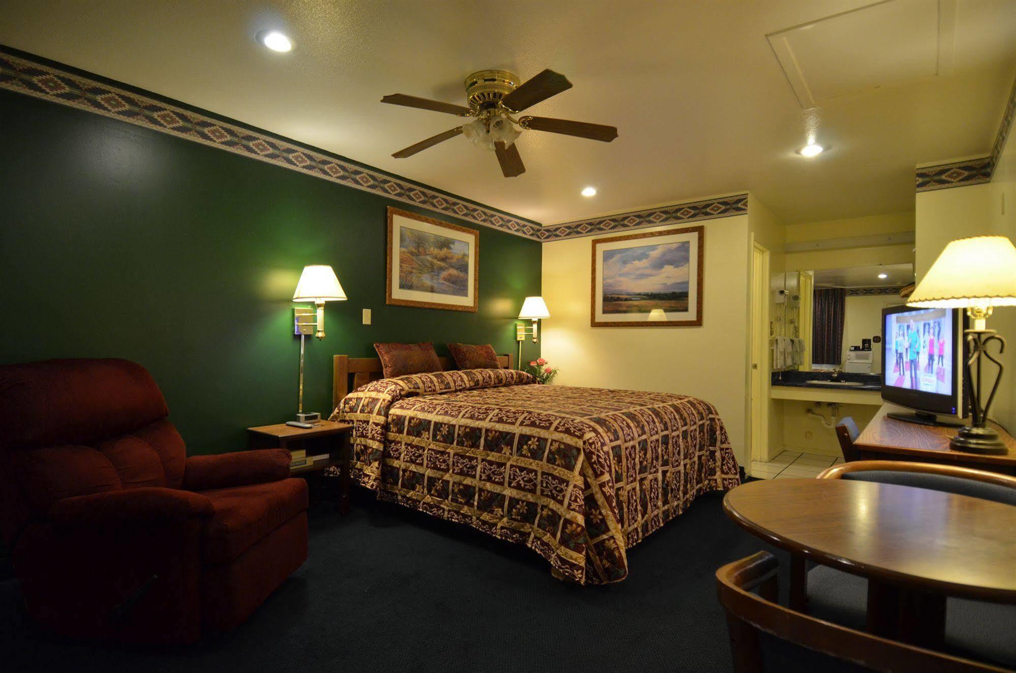 Americas Best Value Inn San Antonio Downtown Riverwalk Εξωτερικό φωτογραφία