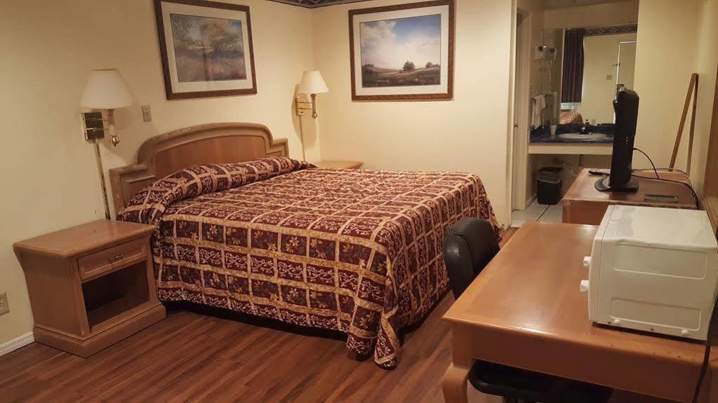Americas Best Value Inn San Antonio Downtown Riverwalk Εξωτερικό φωτογραφία