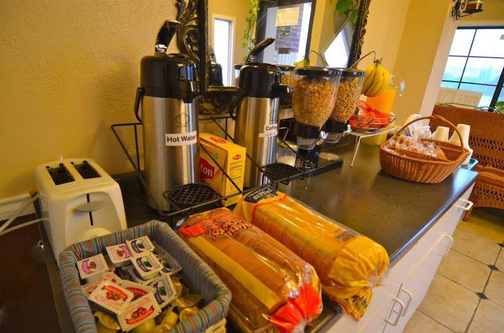 Americas Best Value Inn San Antonio Downtown Riverwalk Εξωτερικό φωτογραφία